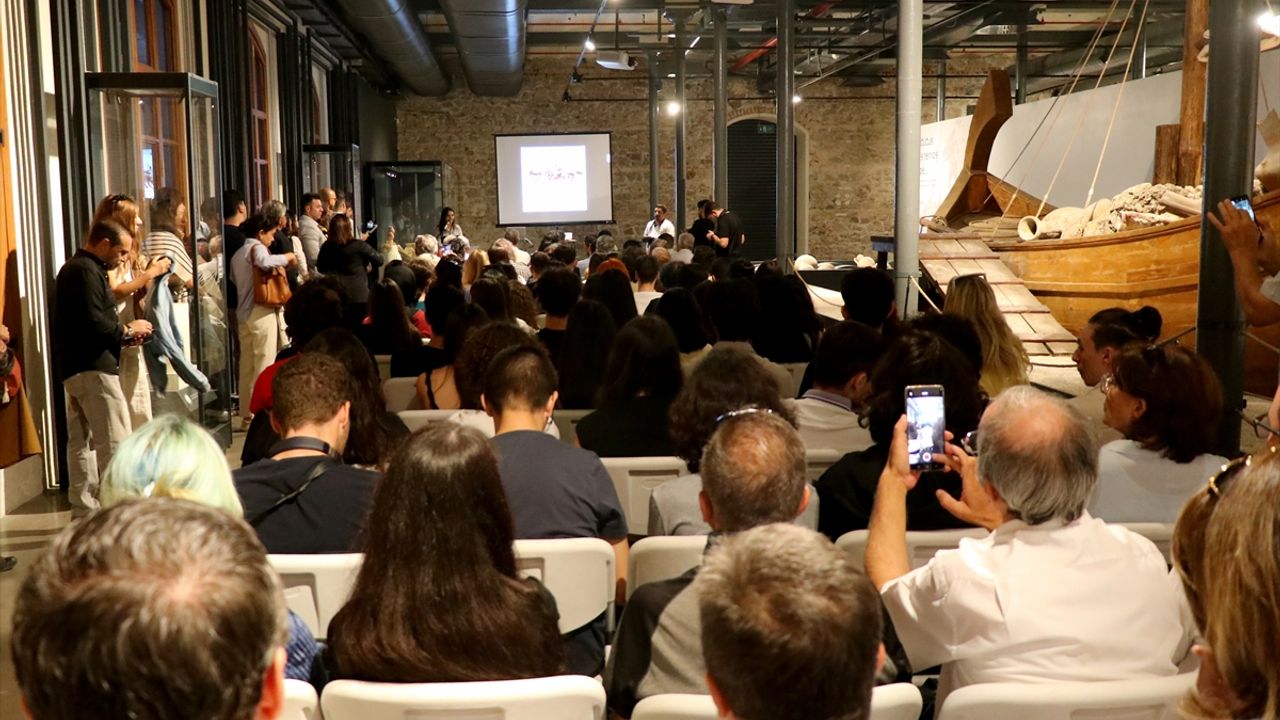 “Çal Dede” belgeseli İzmir’de izleyiciyle buluştu