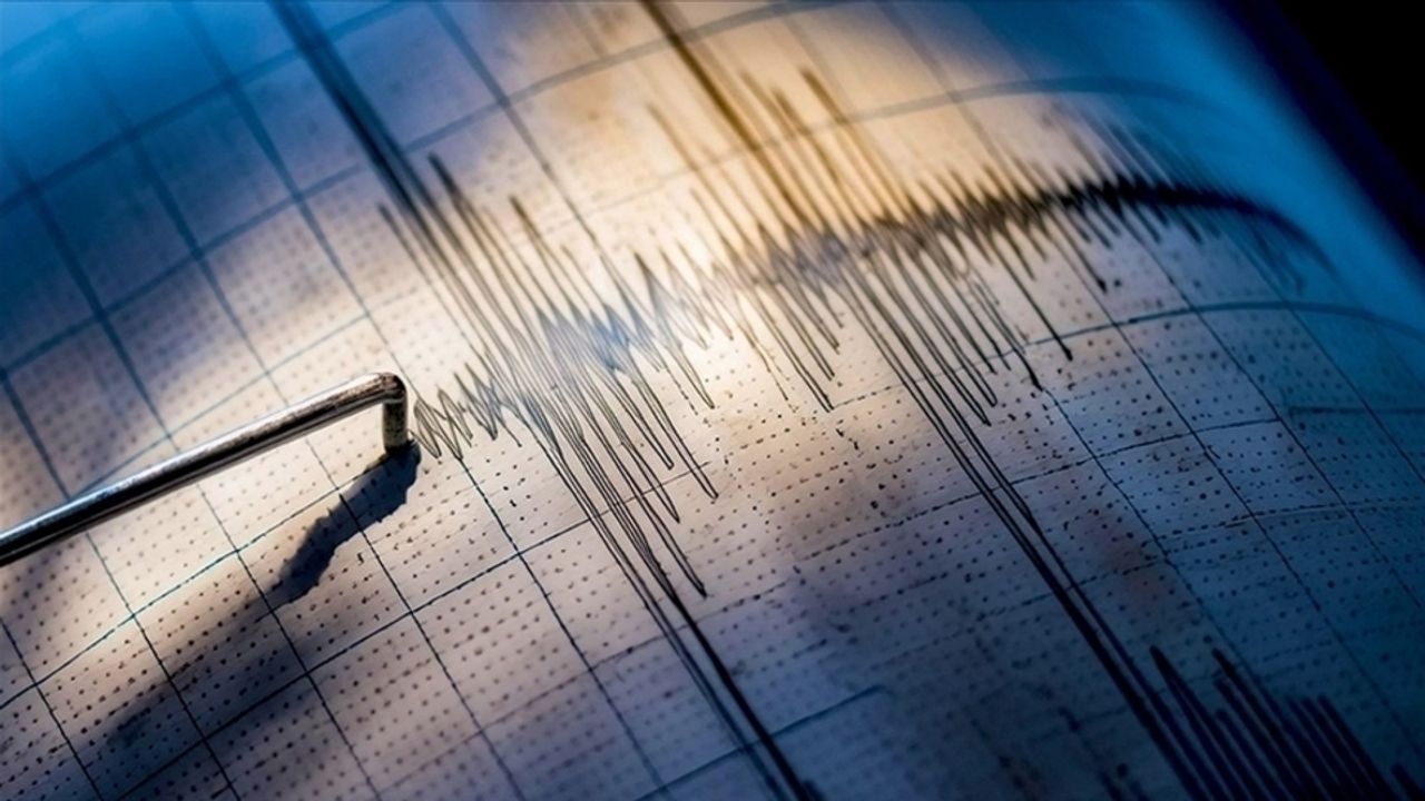Karadeniz’de deprem… İstanbul’dan da hissedildi!