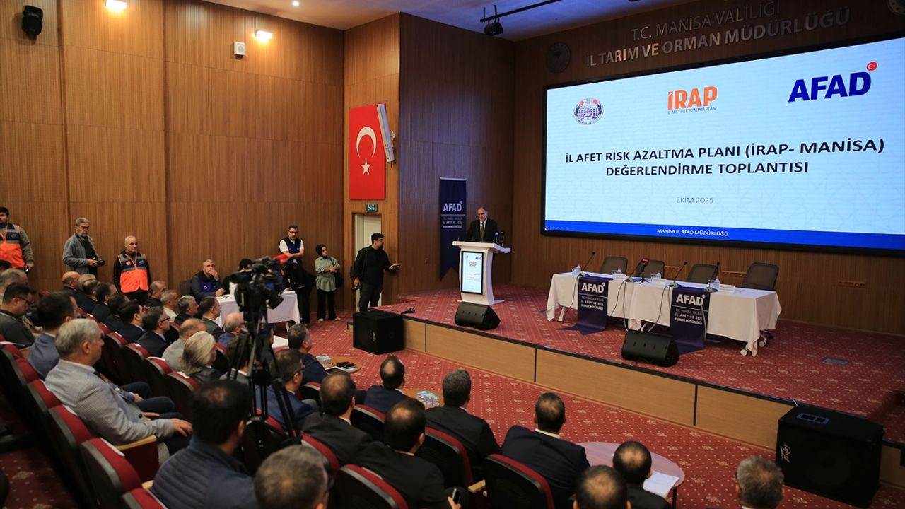 Manisa’da 2 bin bina diken üstünde!