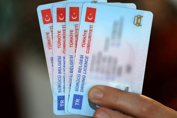 Eski tip sürücü belgelerinin yenilenmesi için son ...