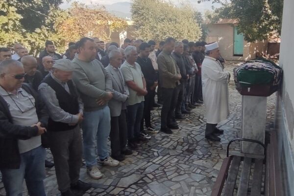 Beton mikseri çarpmıştı… Yaşlı kadın son yol...