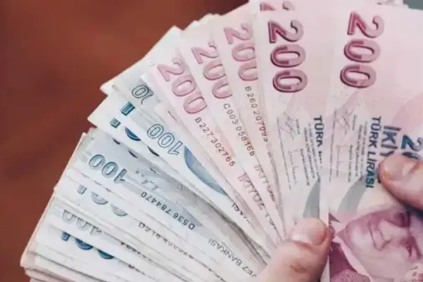 Dev bankadan dikkat çeken asgari ücret ve enflasyo...