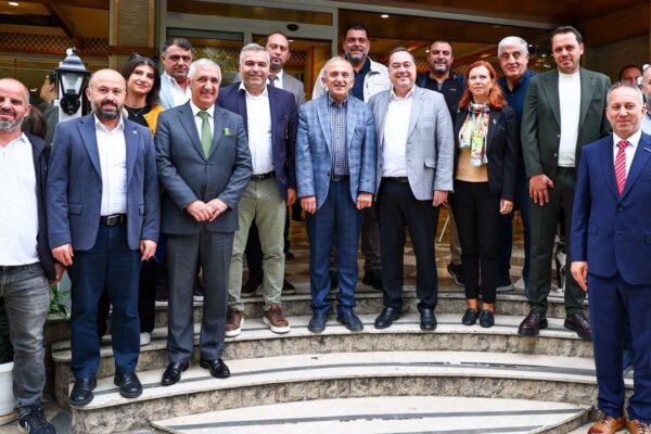 Dutlulu, Evrenos sanayicileriyle buluştu: Projemiz... Dutlulu, Evrenos sanayicileriyle buluştu: Projemiz...